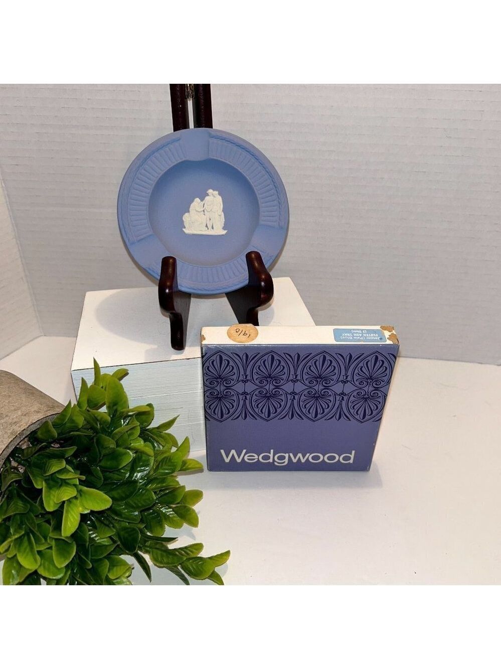 Vintage Wedgwood Jasper Pale Blue Fluted Ashtray 3 slot